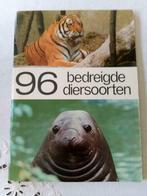 96 bedreigde diersoorten volledig, Ophalen of Verzenden