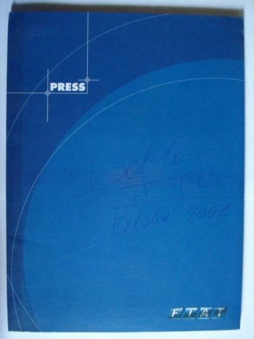 Fiat Doblò 2001 Farde de presse Persmap Press kit Pressemapp, Boeken, Auto's | Folders en Tijdschriften, Gelezen, Overige merken