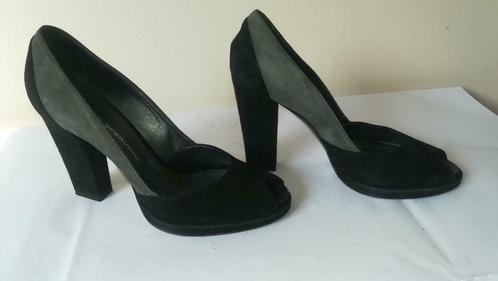 648B* jolis escarpins peep toe noirs et gris cuir (p 40), Vêtements | Femmes, Chaussures, Porté, Escarpins, Gris, Envoi