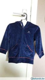 Training Domyos fluweel jas + broek maat 86, Kinderen en Baby's, Ophalen of Verzenden, Nieuw, Meisje, Setje