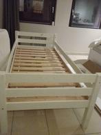 Massief houten eenpersoonsbed, Huis en Inrichting, Slaapkamer | Bedden, 90 cm, Gebruikt, Eenpersoons, Wit