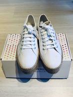 Superga * Pointure 41 * 70€ * NEUVES * Livraison gratuite BX, Vêtements | Femmes, Chaussures, Autre, Blanc, Espadrilles, Neuf