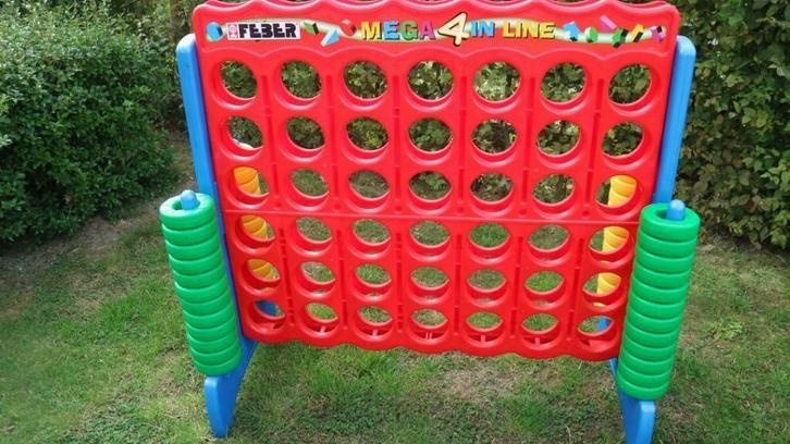 Te huur: Feber mega 4 op een rij spel, Hobby en Vrije tijd, Feestartikelen | Verhuur, Gebruikt, Ophalen of Verzenden