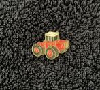 PIN - TRACTEUR - TRACTOR - LANDBOUW - AGRICULTURE, Collections, Transport, Utilisé, Envoi, Insigne ou Pin's