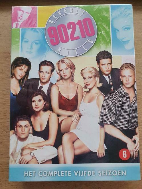 Beverly Hills 90210 - Seizoen 5 - Sealed !, CD & DVD, DVD | TV & Séries télévisées, Neuf, dans son emballage, Drame, Coffret, À partir de 6 ans