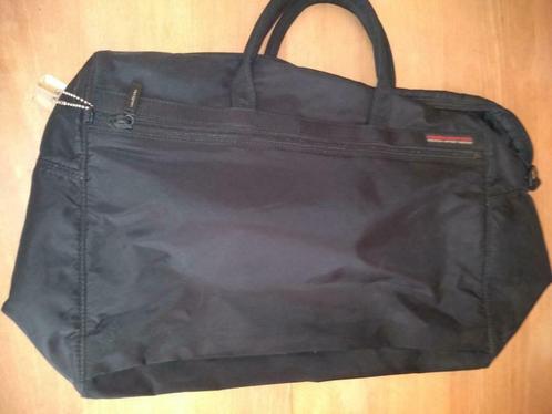 Boekentas Hedgren, Handtassen en Accessoires, Tassen | Schooltassen, Zo goed als nieuw, Aktetas of Boekentas, 30 tot 40 cm, 30 tot 40 cm