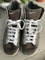 Sneakers Nike, Kleding | Heren, Schoenen, Ophalen of Verzenden, Zo goed als nieuw, Bruin, Sneakers