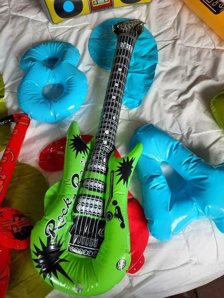 Opblaasbare getallen en muziekinstrumenten, carnaval, Kinderen en Baby's, Speelgoed | Educatief en Creatief, Zo goed als nieuw