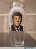 Glas bier met foto erop president John F. Kennedy, Zo goed als nieuw, Ophalen