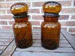 2 bruine apothekerspotten/stolpflessen 22 cm hoog