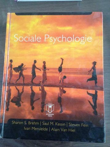 Sociale psychologie.  beschikbaar voor biedingen