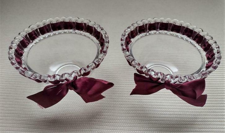 Twee aperitiefbekers/trays/kommen, glas, vervangbaar lint, Huis en Inrichting, Keuken | Servies, Nieuw, Kom(men), Glas, Ophalen