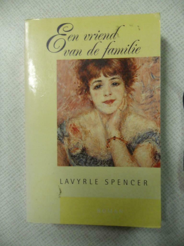 een vriend van de familie ( Lavyrle Spencer ), Livres, Romans, Comme neuf, Pays-Bas, Enlèvement ou Envoi