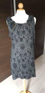 Mooie fris zwarte jurk Paprika taille 1 (44), Ophalen of Verzenden, Zo goed als nieuw