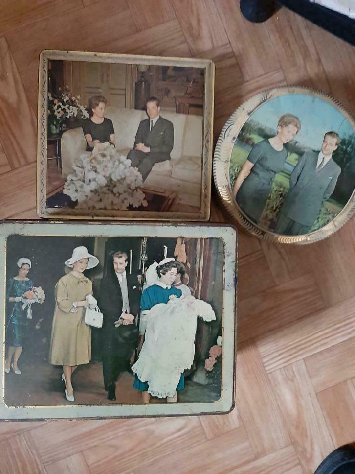 Tin King Albert II et Queen Paola, Collections, Maisons royales & Noblesse, Utilisé, Autres types, Enlèvement ou Envoi