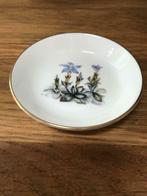 Assiette aux fleurs d'edelweiss, Enlèvement ou Envoi