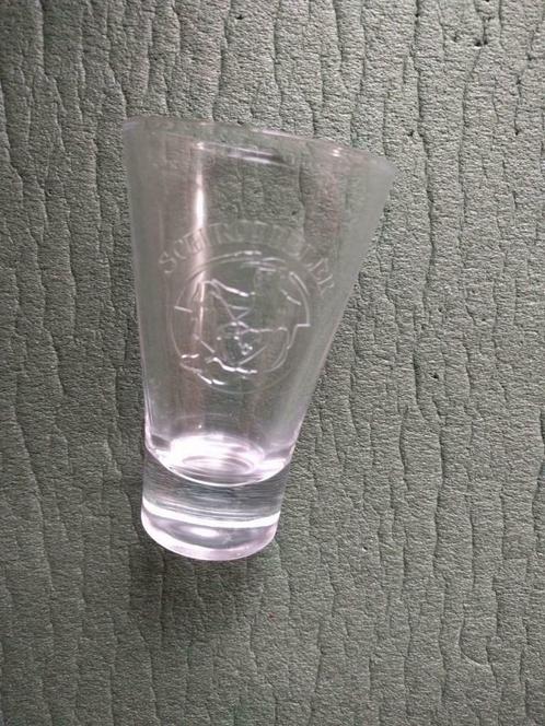 Diverse glaasjes (2 stuks), Verzamelen, Glas en Drinkglazen, Zo goed als nieuw, Borrel- of Shotglas, Ophalen of Verzenden