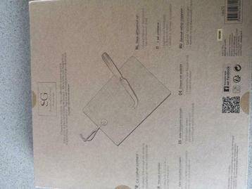  Set kaasplank en mes beschikbaar voor biedingen