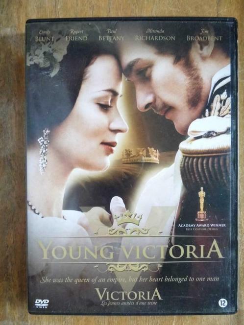 )))  Victoria Les jeunes années d'une Reine   (((, CD & DVD, DVD | Aventure, Utilisé, À partir de 12 ans, Enlèvement ou Envoi