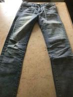 Levi's jeans slimfit 16 jaar, Kinderen en Baby's, Broek, Zoïzo, Ophalen of Verzenden, Zo goed als nieuw