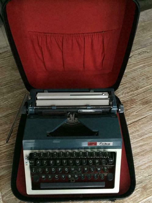 draagbaar typemachine Erika, Divers, Machines à écrire, Enlèvement