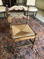 Antieke hoekstoel met rotan zit, Antiek en Kunst, Ophalen of Verzenden