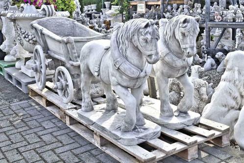 Tuinbeelden paarden en kar ook losse paarden paard tuinbeeld, Tuin en Terras, Tuinbeelden, Nieuw, Dierenbeeld, Ophalen