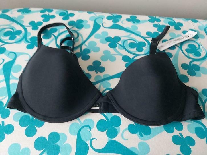 Splinternieuwe zwarte BH van het Oostenrijkse merk: Palmers, Kleding | Dames, Ondergoed en Lingerie, BH, Zwart, Ophalen of Verzenden