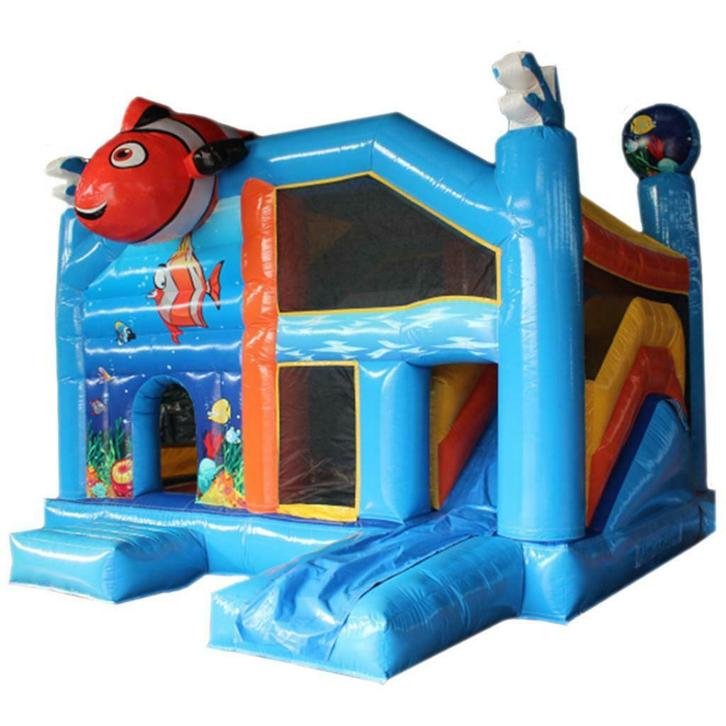 Verhuur springkasteel nemo met glijbaan, Hobby en Vrije tijd, Feestartikelen | Verhuur, Verzenden