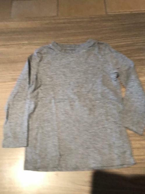 T-shirt h&m kinderen 3-4 jaar, Vêtements | Femmes, Pulls & Gilets, Enlèvement ou Envoi