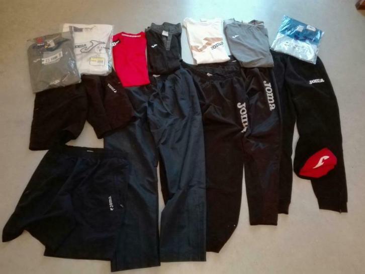 Allerlei trainingspakken/sportkledij alle kleuren XS/S/M/L, Kleding | Heren, Sportkleding, Nieuw, Algemeen, Maat 46 (S) of kleiner