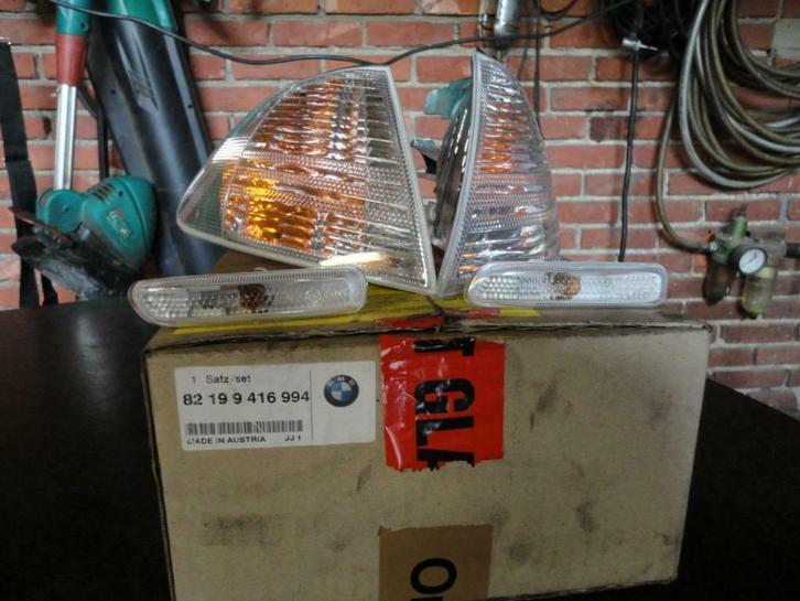 Nieuwe originele witte pinkers E 46 bwj 98 t/m 2002, Auto-onderdelen, Verlichting, BMW, Nieuw, Ophalen