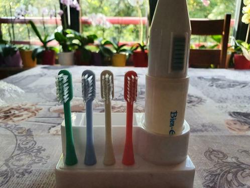 Nouvelle brosse à dents électrique 1, Bijoux, Sacs & Beauté, Beauté | Soins de la bouche, Neuf, Brosse à dents, Enlèvement ou Envoi