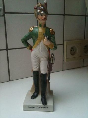 porselein soldaat Soldat d`Infanterie, Enlèvement