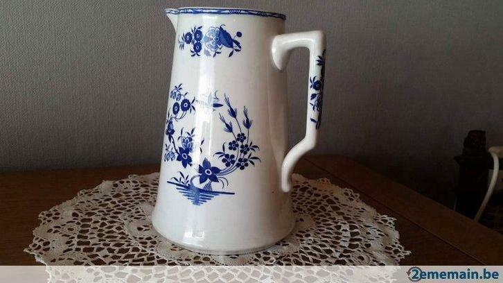 Cruche à grandes fleurs et manche bock frère., Antiek en Kunst, Antiek | Servies compleet, Ophalen of Verzenden