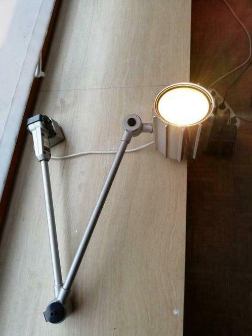 Lampe articulée Waldmann, Maison & Meubles, Lampes | Lampes de table, Utilisé, Enlèvement