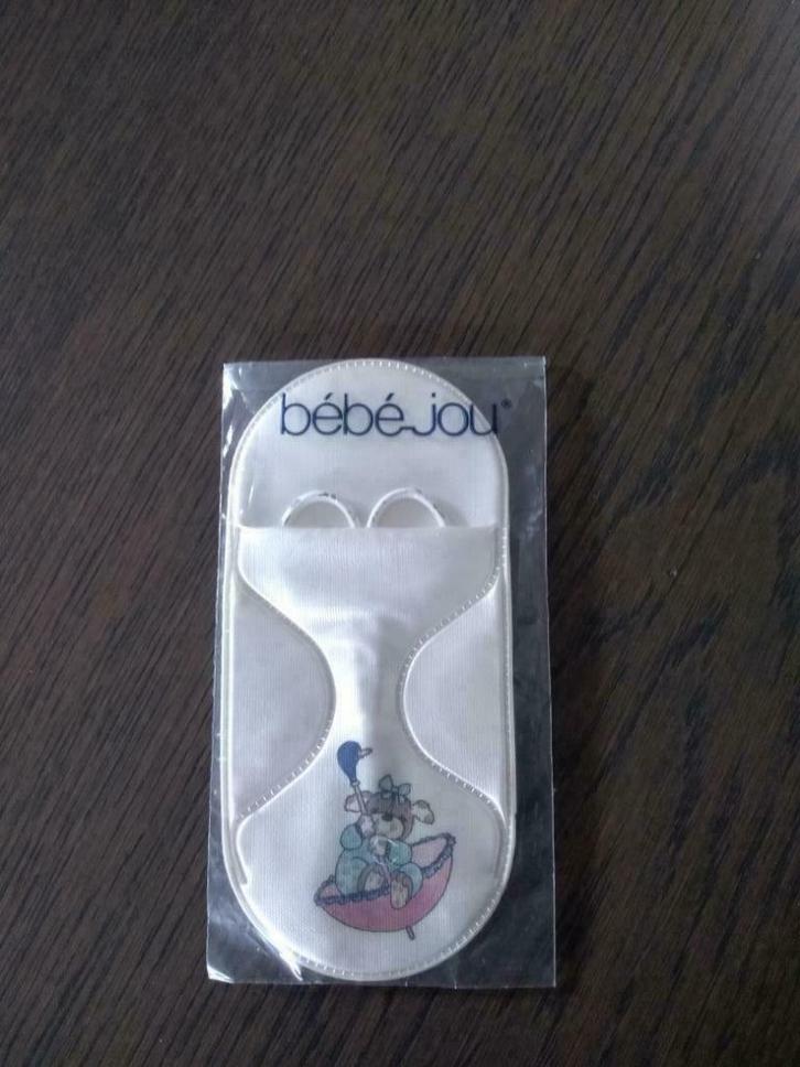 Nagelschaartje in etui voor baby's (bébéjou), Kinderen en Baby's, Badjes en Verzorging, Gebruikt, Overige typen, Bébé-jou, Standaard