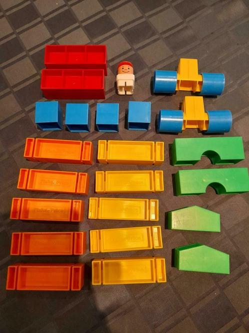 Fisher price vintage blocks 'n more.  Bouwblokken uit 1983, Kinderen en Baby's, Speelgoed | Fisher-Price, Gebruikt, Ophalen of Verzenden