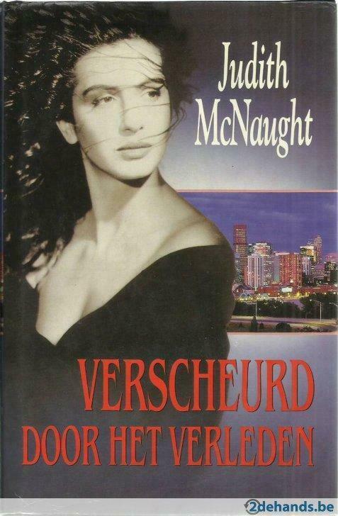 Verscheurd door het verleden - Judith McNaught, Boeken, Romans, Gelezen, Ophalen of Verzenden