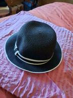 Zwart /witte hoed Veritas, Kleding | Dames, Ophalen of Verzenden, Hoed, Zo goed als nieuw