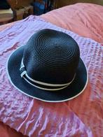 Chapeau noir/blanc Veritas, Vêtements | Femmes, Comme neuf, Chapeau, Enlèvement ou Envoi