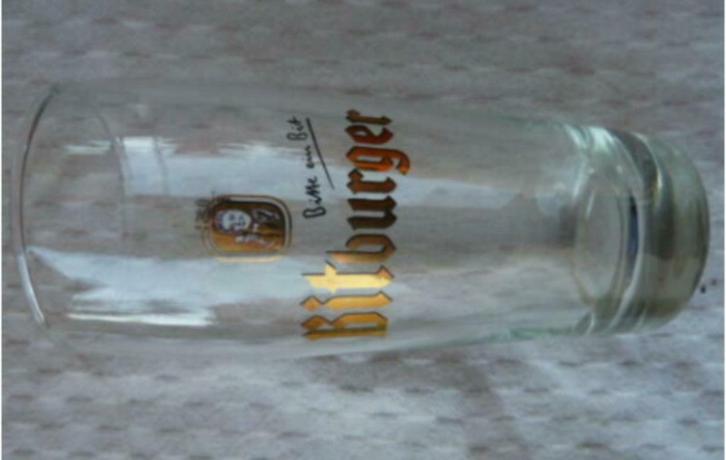 bier glas BITBURGER bitte ein bit 0,25l, Verzamelen, Glas en Drinkglazen, Gebruikt, Bierglas, Ophalen of Verzenden