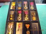 Verzameling medailles !, Verzamelen, Militaria | Tweede Wereldoorlog, Overige soorten, Ophalen of Verzenden, Lintje, Medaille of Wings