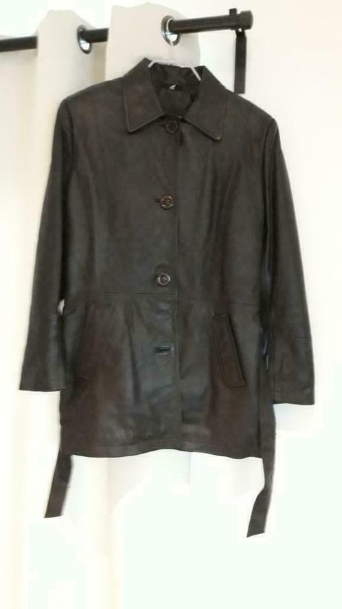 Veste de marque Ivanir en cuir véritable, Kleding | Dames, Jasjes, Kostuums en Pakken, Nieuw, Maat 38/40 (M), Bruin, Ophalen