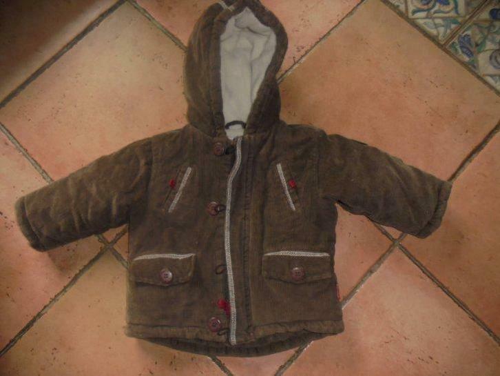 winterjas bruin floeren 12 maand, Kinderen en Baby's, Babykleding | Maat 74, Nieuw, Jongetje, Jasje, Ophalen of Verzenden