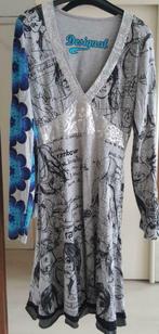 robe Desigual manche longue gris noir ag visage écrit S., Desigual, Enlèvement ou Envoi, Noir