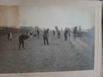 Oude foto / Mannen of gevangenen?  aan het werk, Ophalen of Verzenden, Gebruikt, Overige onderwerpen, Foto