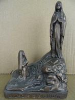 Statue antique de la Vierge Marie avec Bernadette de Lourdes, Antiquités & Art, Enlèvement ou Envoi