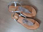 Dockers - Metallic zilveren sandalen. Maat 37. Nieuwstaat, Kinderen en Baby's, Kinderkleding | Schoenen en Sokken, Nieuw, Overige typen