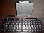 Clavier portable IR Belkin F8U1500-t pour PDA, Computers en Software, Ophalen of Verzenden, Zo goed als nieuw, Draadloos, Qwerty